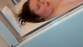 Hey Gloria, why are you using that dildo in the bathtub?