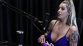 Na Cadeia Foi Colocada Na Sela Especial Era Mulher De Um Bandido Gastava O Que Ganhava E Todo Mundo Que Trabalha Com Porn Tem Depressao - Julia Fontanelli Watch On Sheer Red