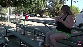 Blonde Babe Sienna Hills Delivers Deepthroat Blowjobs