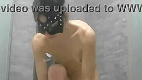 Skinny body teen 18+ piss on feet in shower lola spice