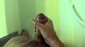 masturbating in the shower feels relaxing