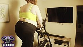 Stacxxxs presents Nathalie Presley arriving late for her workout