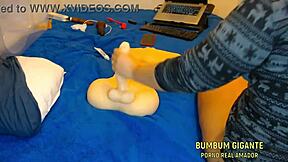 hey, i want you to ride me just like this, so hot