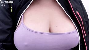 rocio teases with big tits on morning outdoor walk 😍