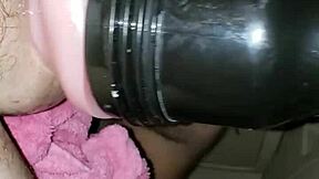 Amazing Blowjob on Black Cock with Deepthroat and Cumshot!