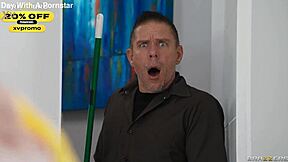 Caught Peeping On The Camgirl Cubbi Thompson With Deepthroat