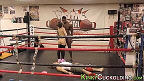 Виждал ли си фитнес фемдом да кара тип да гълта сперма след жестока интеррасова ръчна?