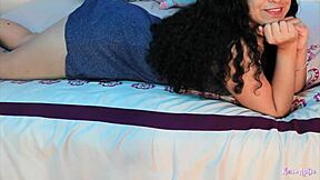 ¿Cómo te guía Agatha en la cuenta atrás para pajearte?