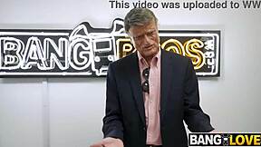 valerie's comeback with valerica steele and johnny love