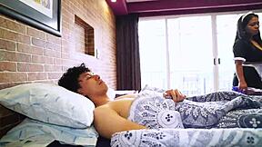 Latina beauty cleans deep, sucking his rod with her mouth in homemade scene