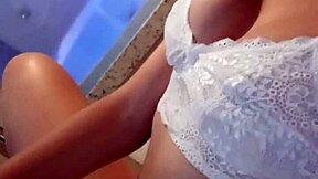 i surprise cum in his mouth while he sucks my pussy