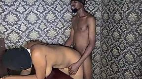 Nigerian teacher gives school lessons