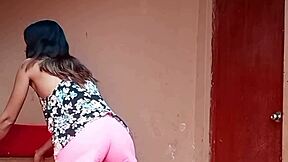 i help my neighbor in the community laundry and it ends with a facial