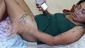 tattooing rich pussy and paying with internal creampie!