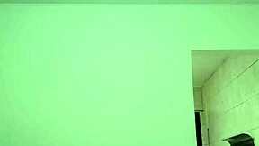 Gostosa Dançando Funk Putaria Bem Gostoso E Mostrando Seus Peitinhos Gostosos Para A Camera