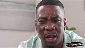 हॉर्नी औरतें केन्ज़ी लव और नताशा नाइस भाप वाली लेस्बियन में कैंची