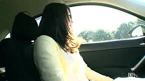 ブロンドヘアの日本人嫁マナフナキと森でセックス試してみた？