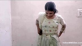 REAL MARRIED DESI INDIAN COUPLE! Wild Wedding Night Blowjob and Rough Assfucking!