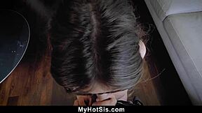 Pastorka pomaga pastorku z jutranjo erekcijo myhotsis