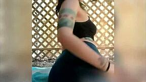 Who Wants To Fuck My Pierced Pussy Outdoors?