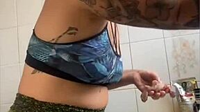 Married woman records cooking videos to flash swollen pussy