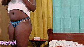 ebony milf fucks herself she's so horny