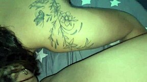 la mama de mi mejor amigo tries something new with me