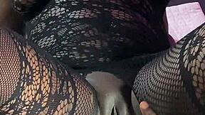 ebony squirter multiple orgasm with the sex machine in homemade fetish