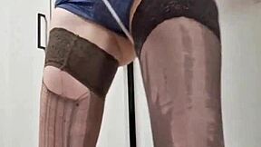 Why Not Worship Mistress Elza Kom’s Sexy Ass and Balloons?