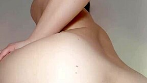 Madrastra Colombiana Masturba Su Vagina En Leggings