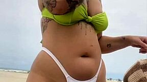 o virgem vai comer o meu cu na praia enquanto eu flasho