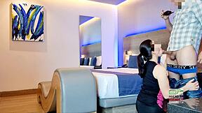 show cuckold para su marido follando frente a su marido porfavor follate a mi esposa