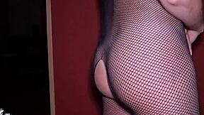 hey, japanese mature in fishnets oils up for handjob on pussy