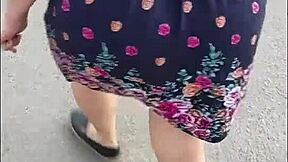 Mature woman in skirt harassed on Lima streets