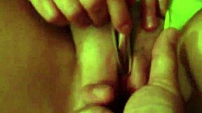 i fingered this milf in yellow panties and it was so intense