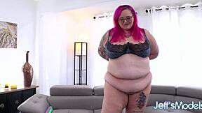 Sara Star says, 'Watch me fuck my juicy pussy with this dildo!'