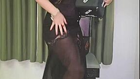 pamela pantera cums on erotic hydromassage chair with anal plug