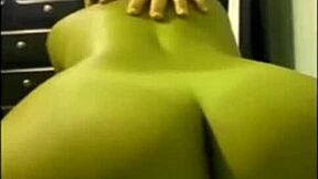 i joined trolas amateur enfiestadas for holiday party fun