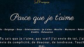 Girlfriend masturbates to orgasm