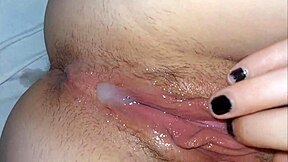 Espectacular cumshot en la vagina argentina de azulhad4