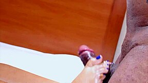 Wanna see me give awesome footjob with pretty feet