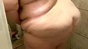yo, caught my curvy bbw wife washing in the shower