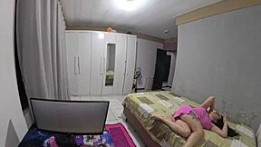 Housewife pays technician with her ass while husband’s away, huh?