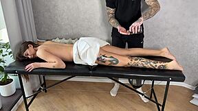 Masseur's New Fingering Technique