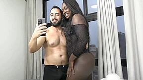 another meeting with the hot chocolate one but this time i ate her little ass properly