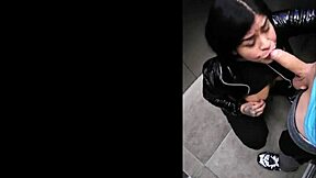 me folle a la madrastra en el ascensor!