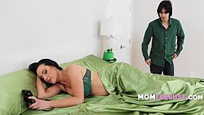 Texas Patti's Naughty Leprechaun Freeuse With Elias Cash