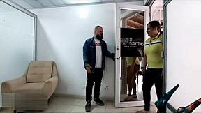 Trato con Directora del Colegio, Dándole una Rica Cojida Dura