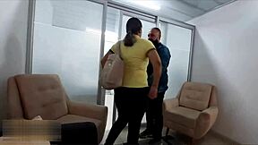 Trato con Directora del Colegio, Dándole una Rica Cojida Dura