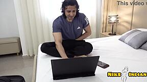 19 साल की सौतेली बहन को होटल के कमरे में नंगा करके खूब चोदा